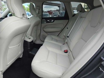 2026 Volvo XC60 Plug-In Hybrid Ultra
