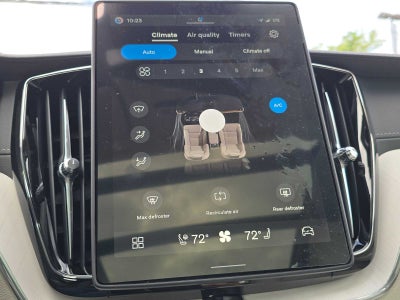 2026 Volvo XC60 Plug-In Hybrid Ultra