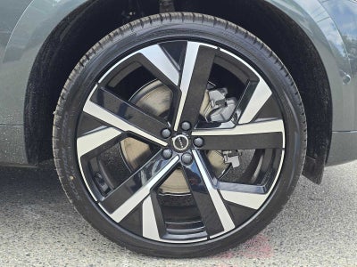 2026 Volvo XC60 Plug-In Hybrid Ultra