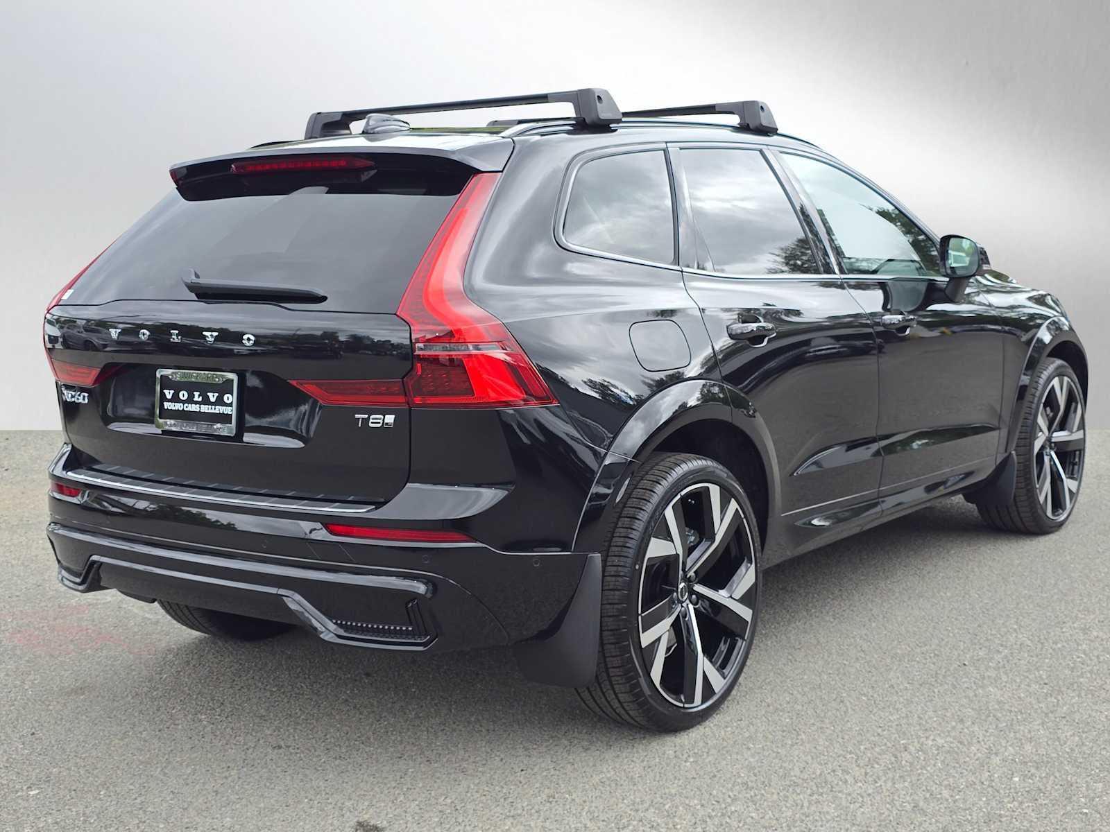 2026 Volvo XC60 Plug-In Hybrid Ultra