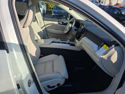 2026 Volvo XC60 Plug-In Hybrid Ultra