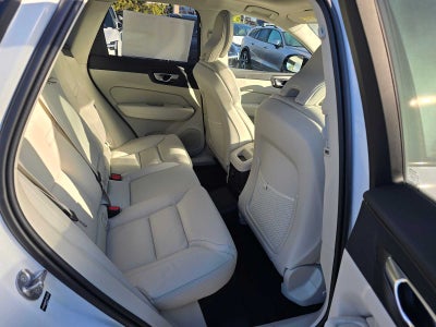2026 Volvo XC60 Plug-In Hybrid Ultra