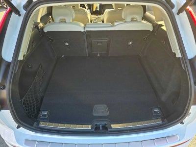 2026 Volvo XC60 Plug-In Hybrid Ultra