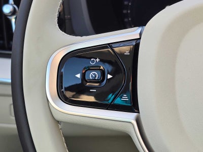 2026 Volvo XC60 Plug-In Hybrid Ultra