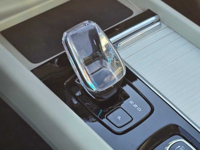 2026 Volvo XC60 Plug-In Hybrid Ultra
