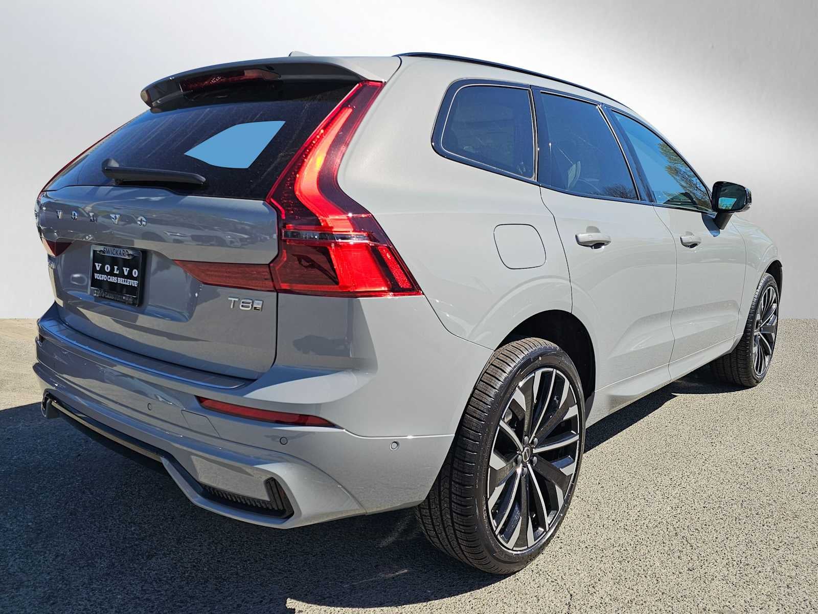 2026 Volvo XC60 Plug-In Hybrid Ultra