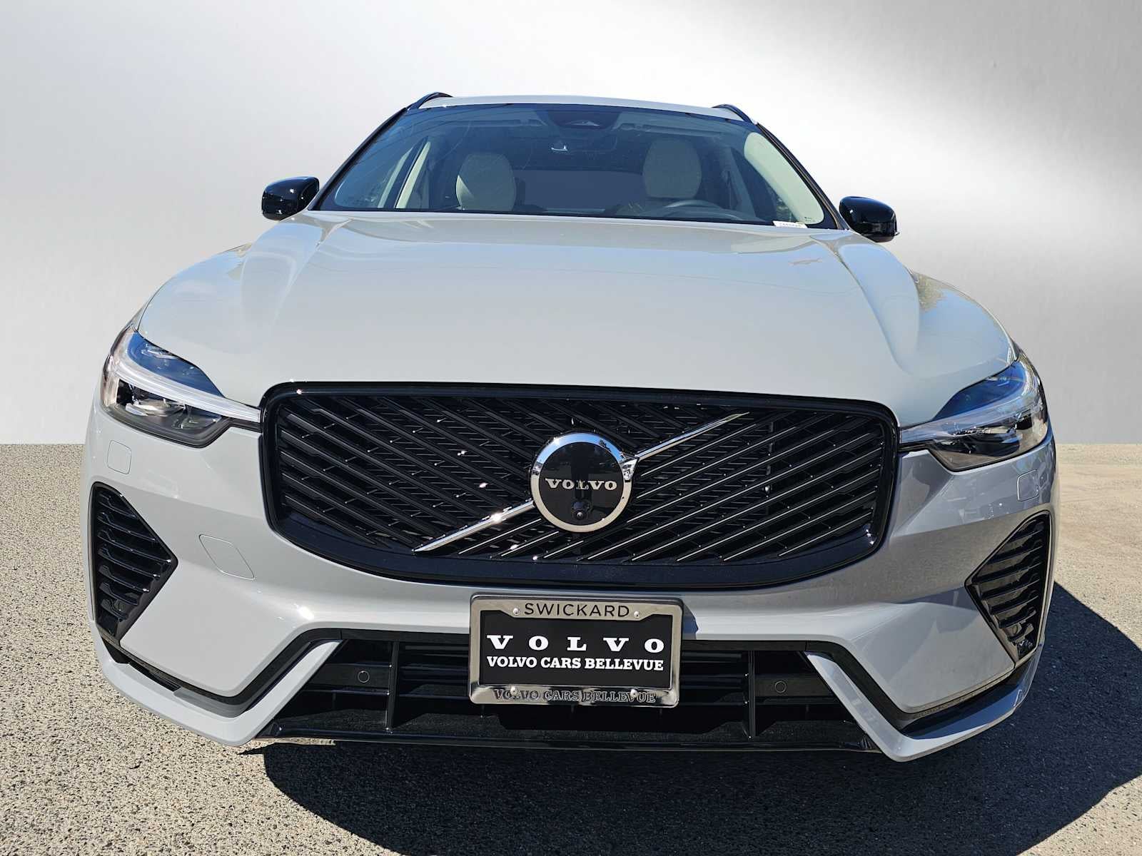 2026 Volvo XC60 Plug-In Hybrid Ultra