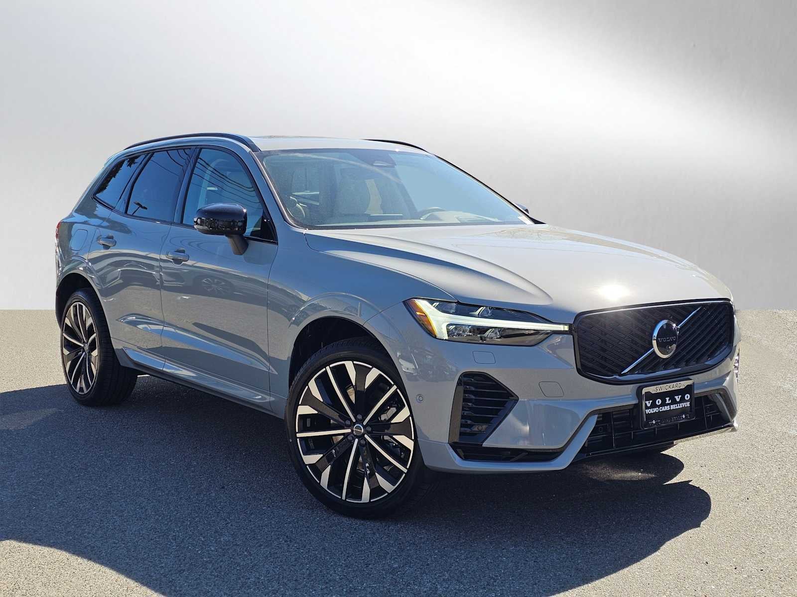 2026 Volvo XC60 Plug-In Hybrid Ultra