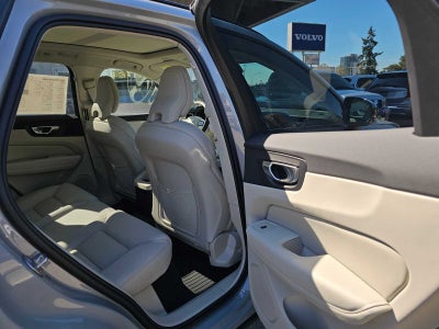 2026 Volvo XC60 Plug-In Hybrid Ultra