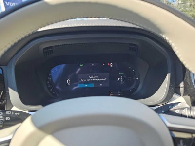 2026 Volvo XC60 Plug-In Hybrid Ultra