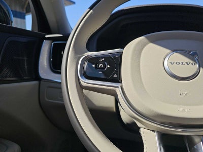 2026 Volvo XC60 Plug-In Hybrid Ultra