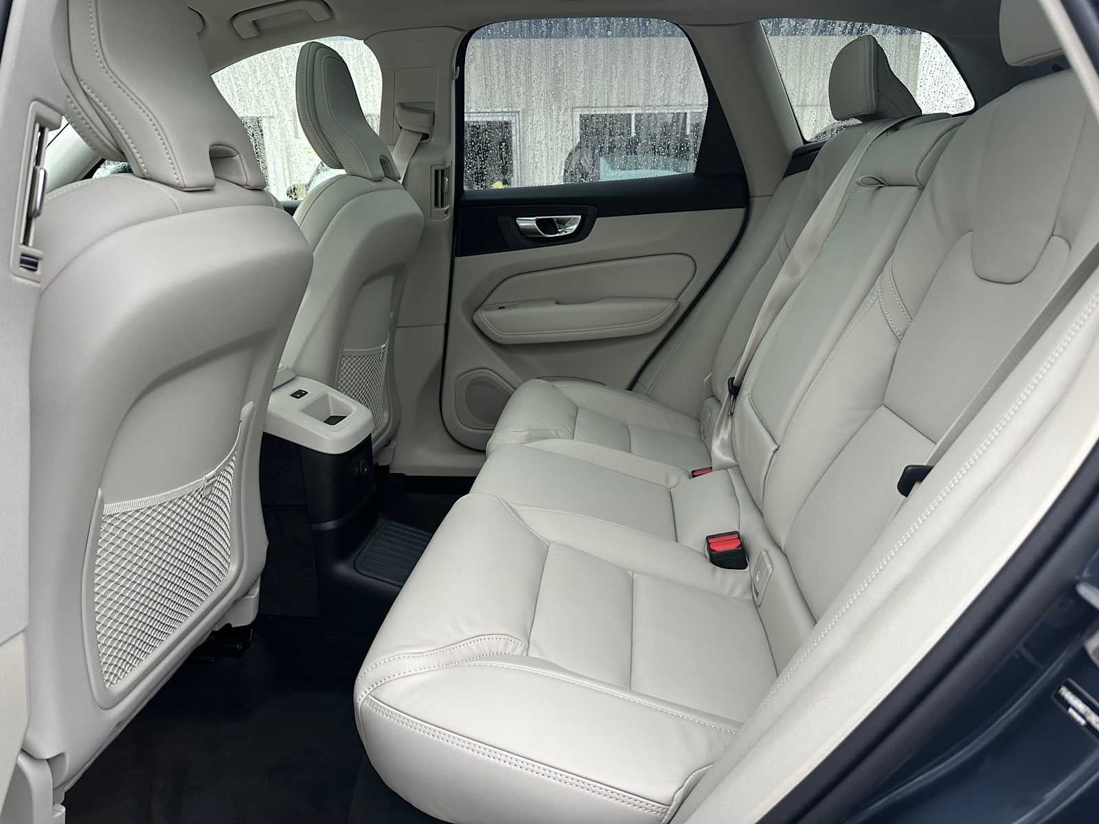 2026 Volvo XC60 Plug-In Hybrid Ultra