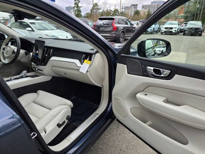 2026 Volvo XC60 Plug-In Hybrid Ultra