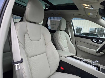 2026 Volvo XC60 Plug-In Hybrid Ultra