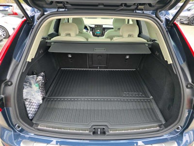 2026 Volvo XC60 Plug-In Hybrid Ultra