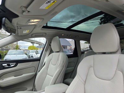2026 Volvo XC60 Plug-In Hybrid Ultra