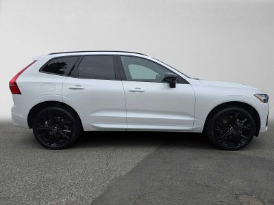2027 Volvo XC60 Plug-In Hybrid Ultra Black Edition