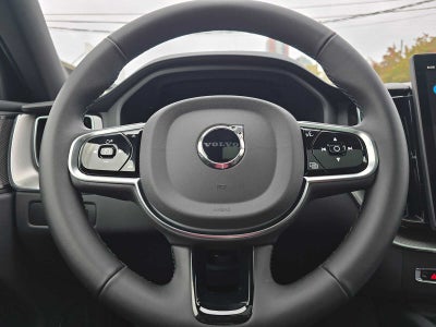2027 Volvo XC60 Plug-In Hybrid Ultra Black Edition