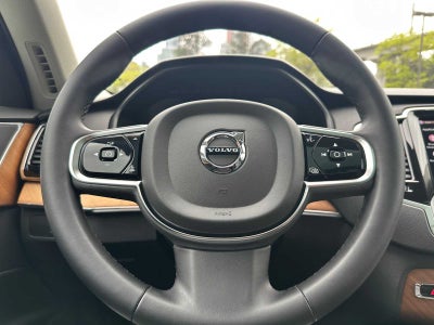 2023 Volvo XC90 Plus