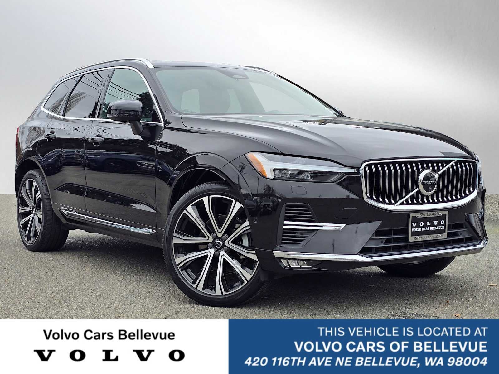 2023 Volvo XC60 Ultimate Bright Theme
