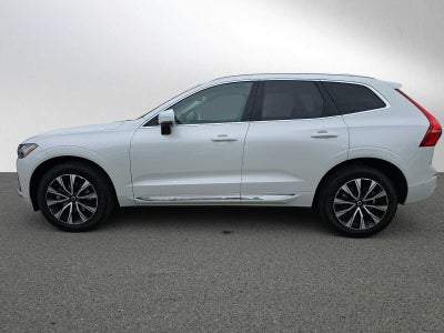 2023 Volvo XC60 Plus Bright Theme