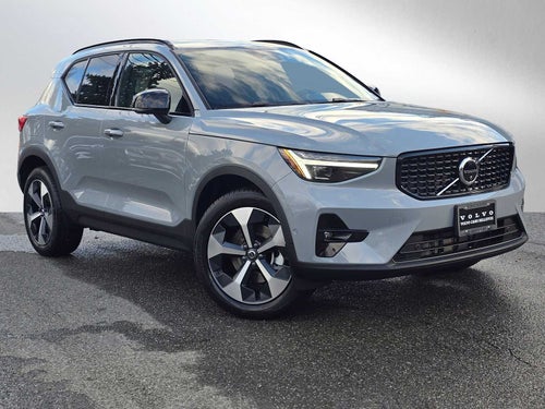 2026 Volvo XC40 Plus