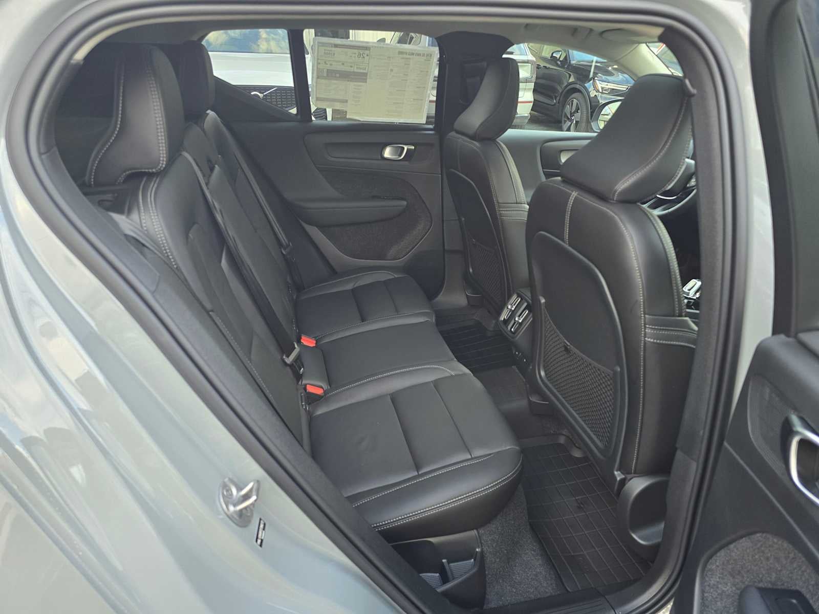 2026 Volvo XC40 Plus