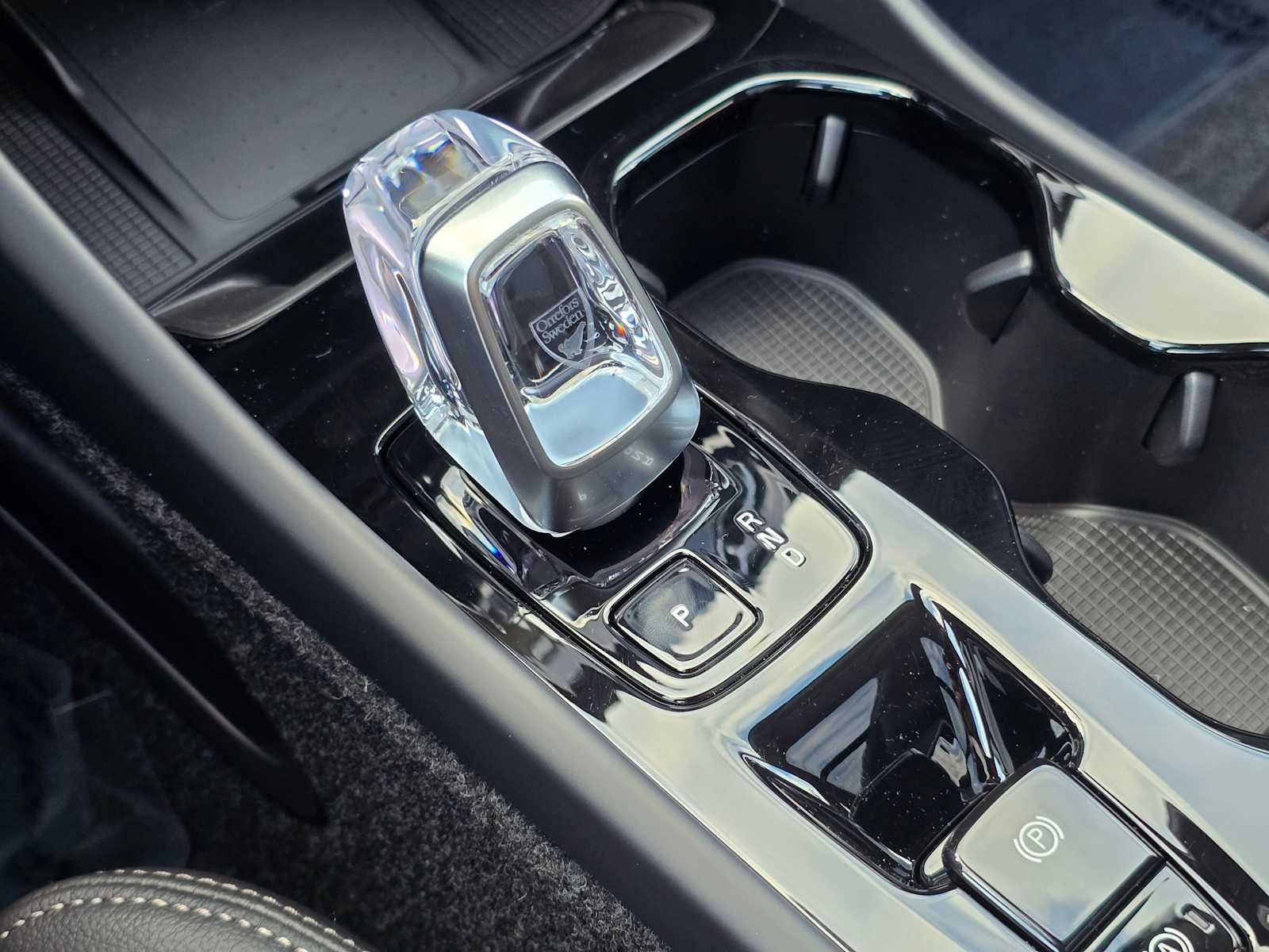2026 Volvo XC40 Plus