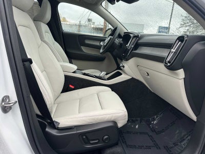 2026 Volvo XC40 Plus