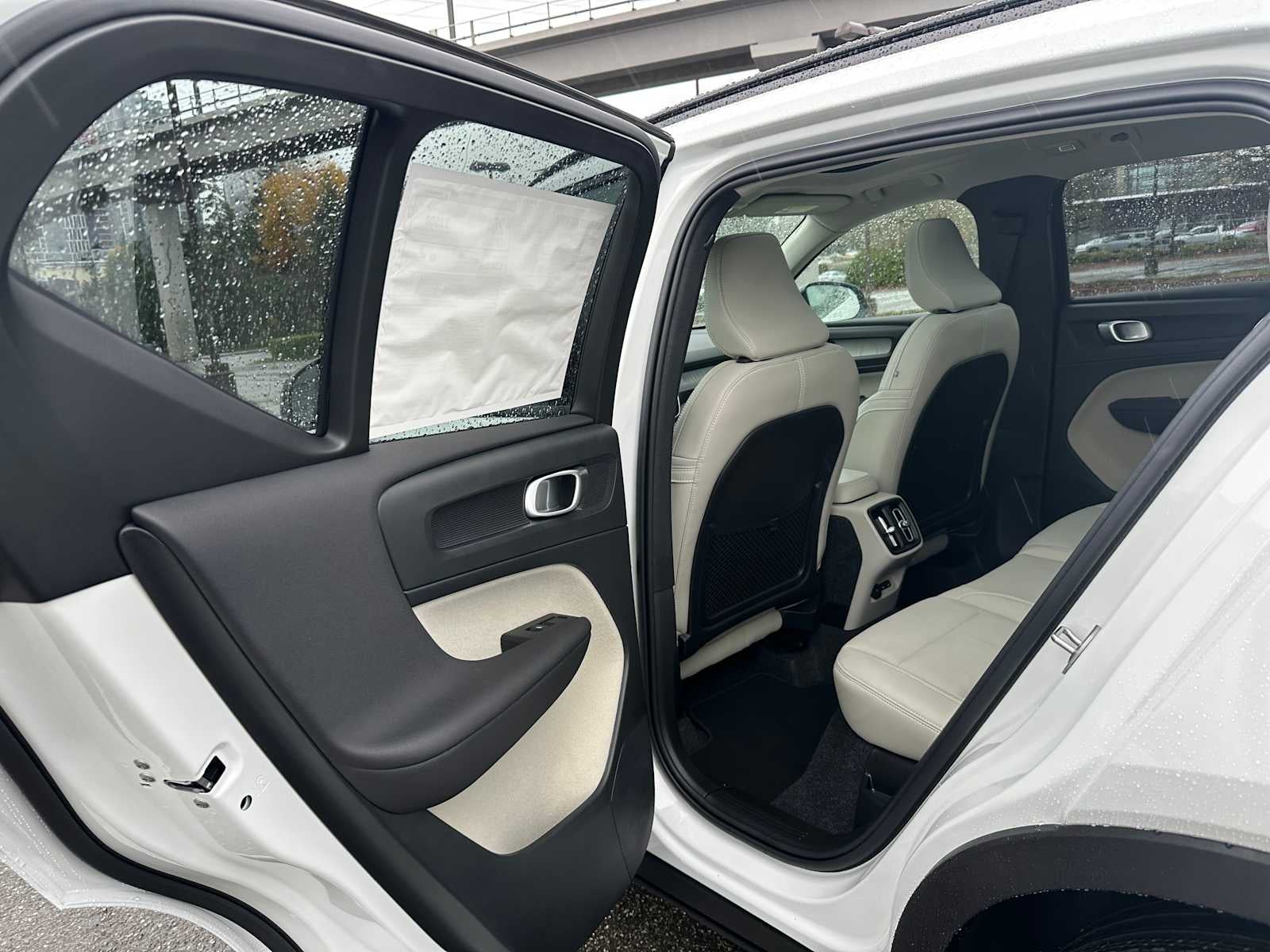 2026 Volvo XC40 Plus