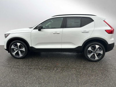 2026 Volvo XC40 Plus