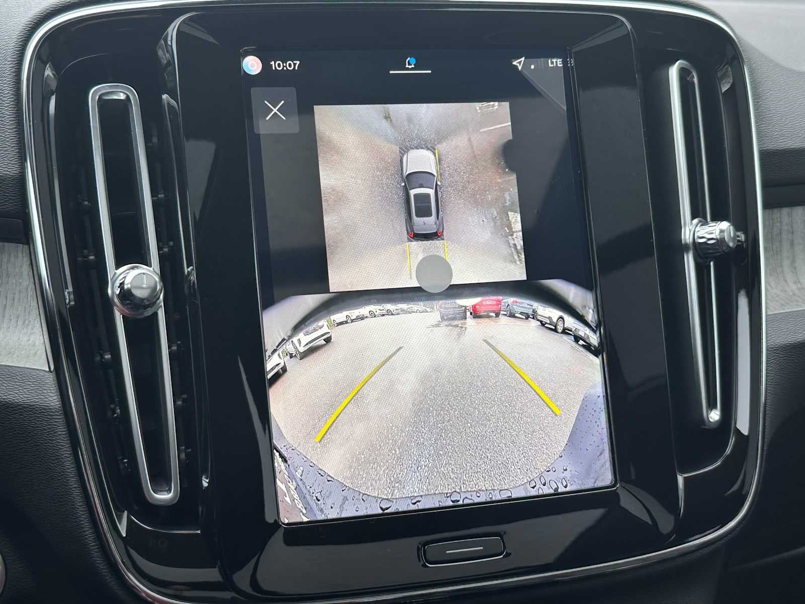2026 Volvo XC40 Plus
