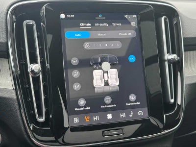 2026 Volvo XC40 Plus