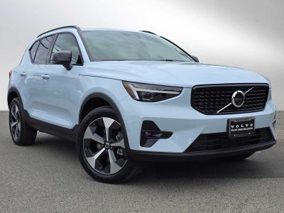 2026 Volvo XC40 Plus