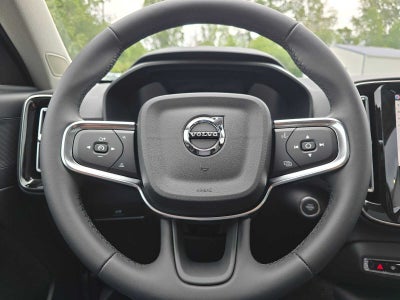 2026 Volvo XC40 Plus