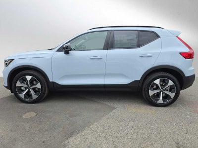 2026 Volvo XC40 Plus