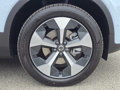 2026 Volvo XC40 Plus