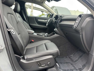 2026 Volvo XC40 Plus