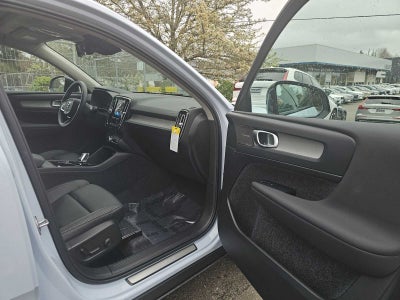 2026 Volvo XC40 Plus