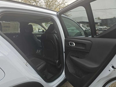 2026 Volvo XC40 Plus