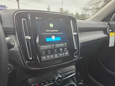 2026 Volvo XC40 Plus