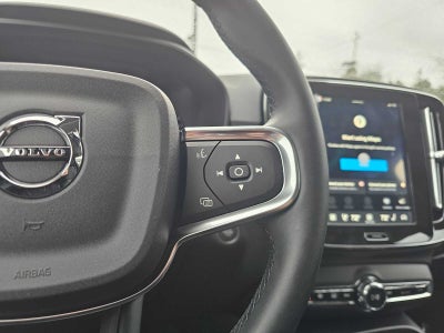 2026 Volvo XC40 Plus