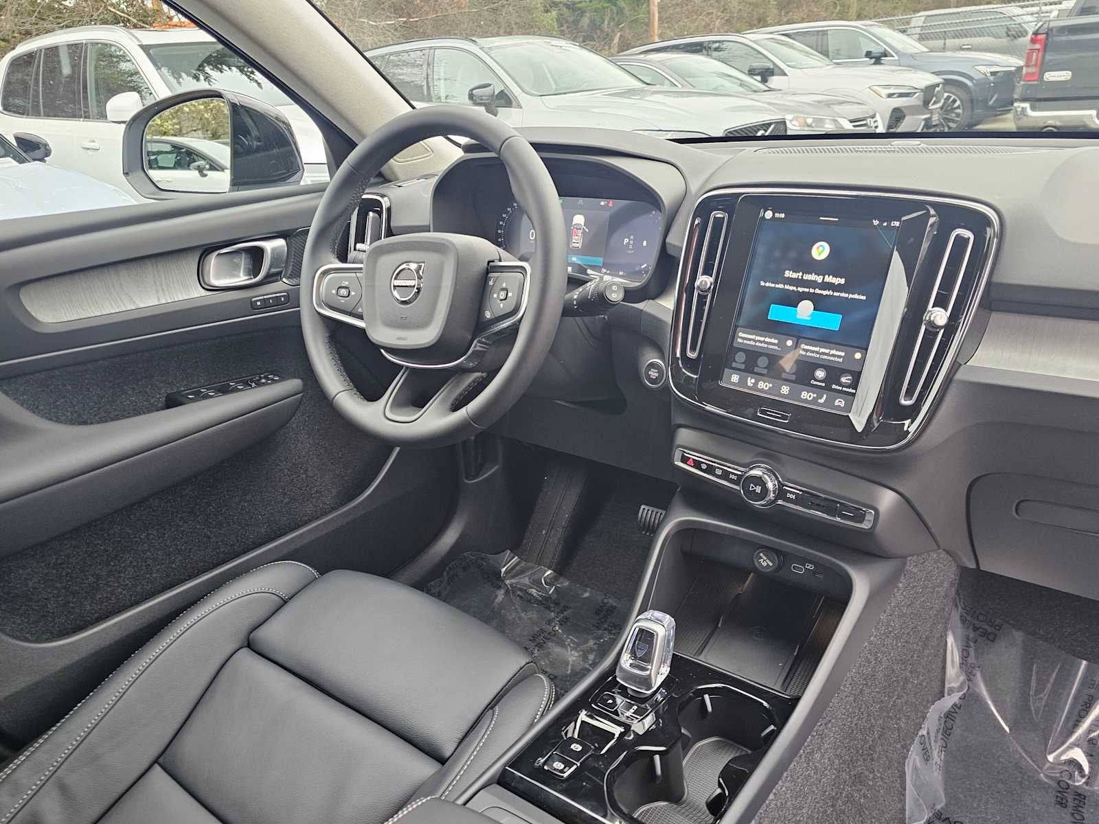 2026 Volvo XC40 Plus