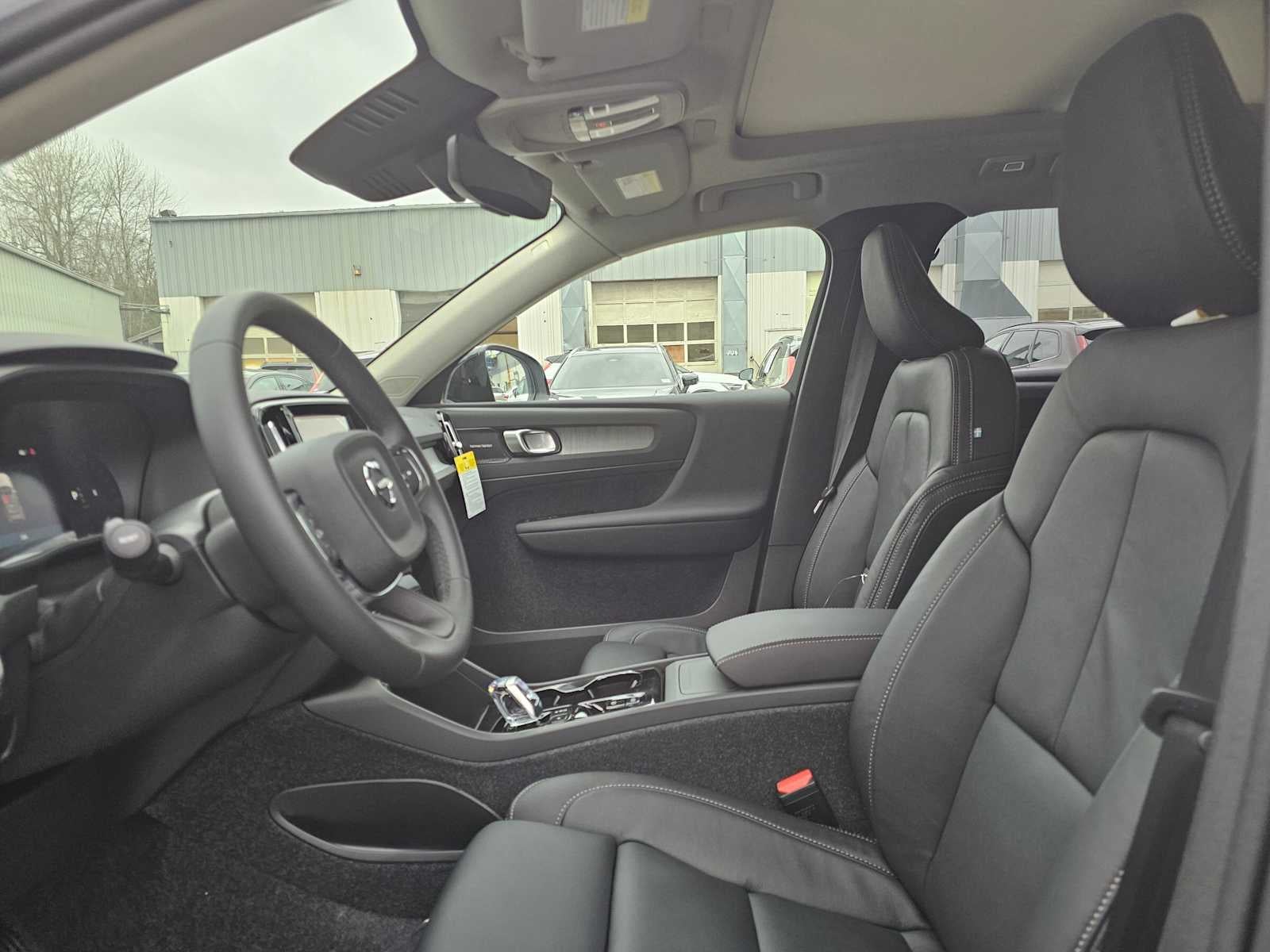 2026 Volvo XC40 Plus