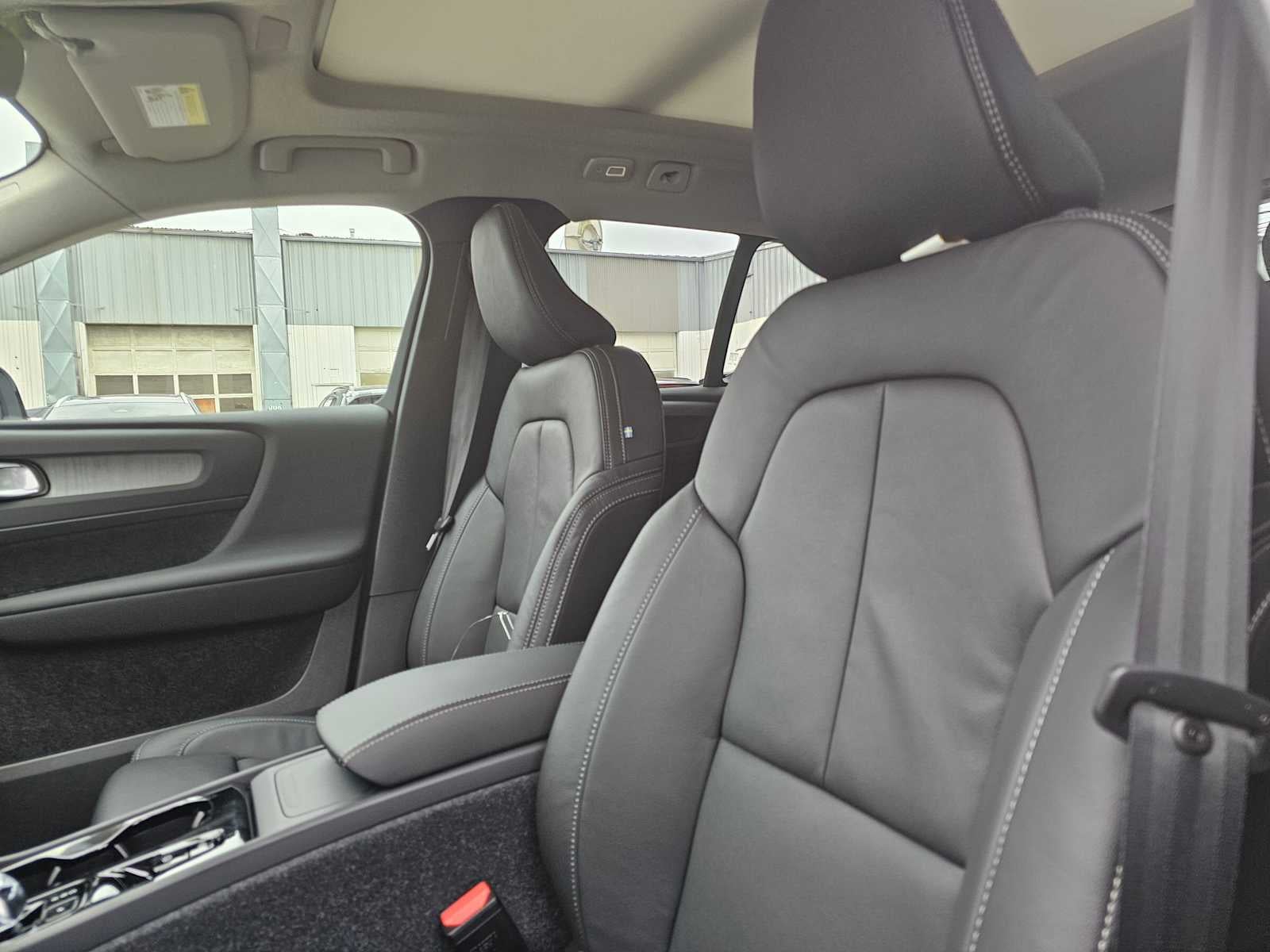 2026 Volvo XC40 Plus