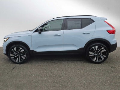 2026 Volvo XC40 Plus