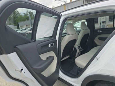 2026 Volvo XC40 Plus