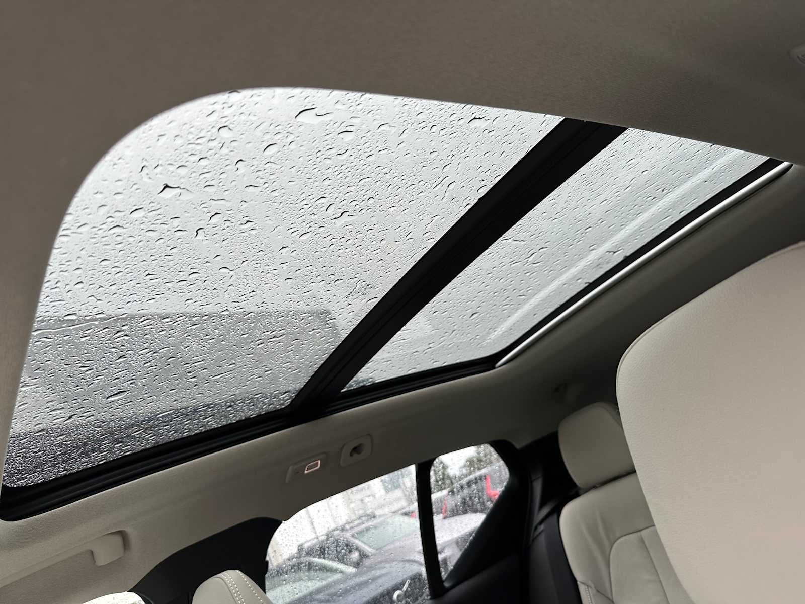 2026 Volvo XC40 Plus