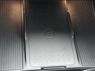 2026 Volvo XC40 Plus