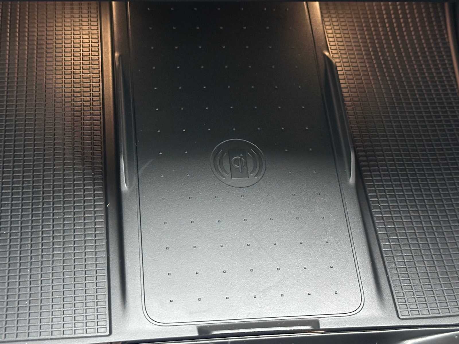 2026 Volvo XC40 Plus